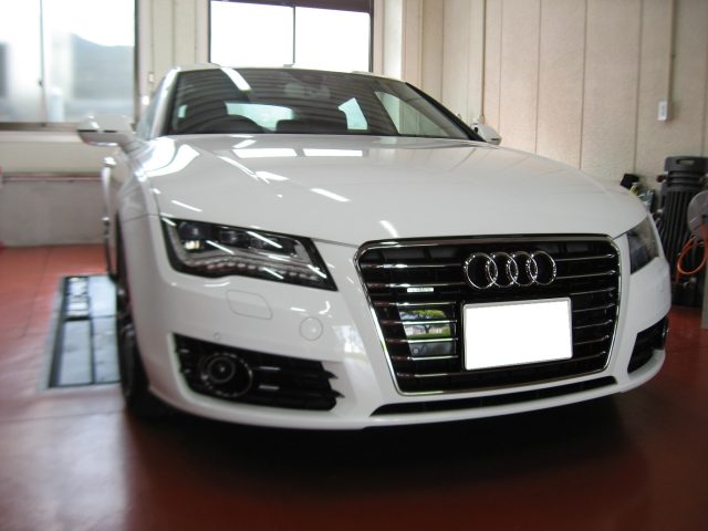 ＡＵＤＩ　Ａ７（４Ｇ）修理、整備