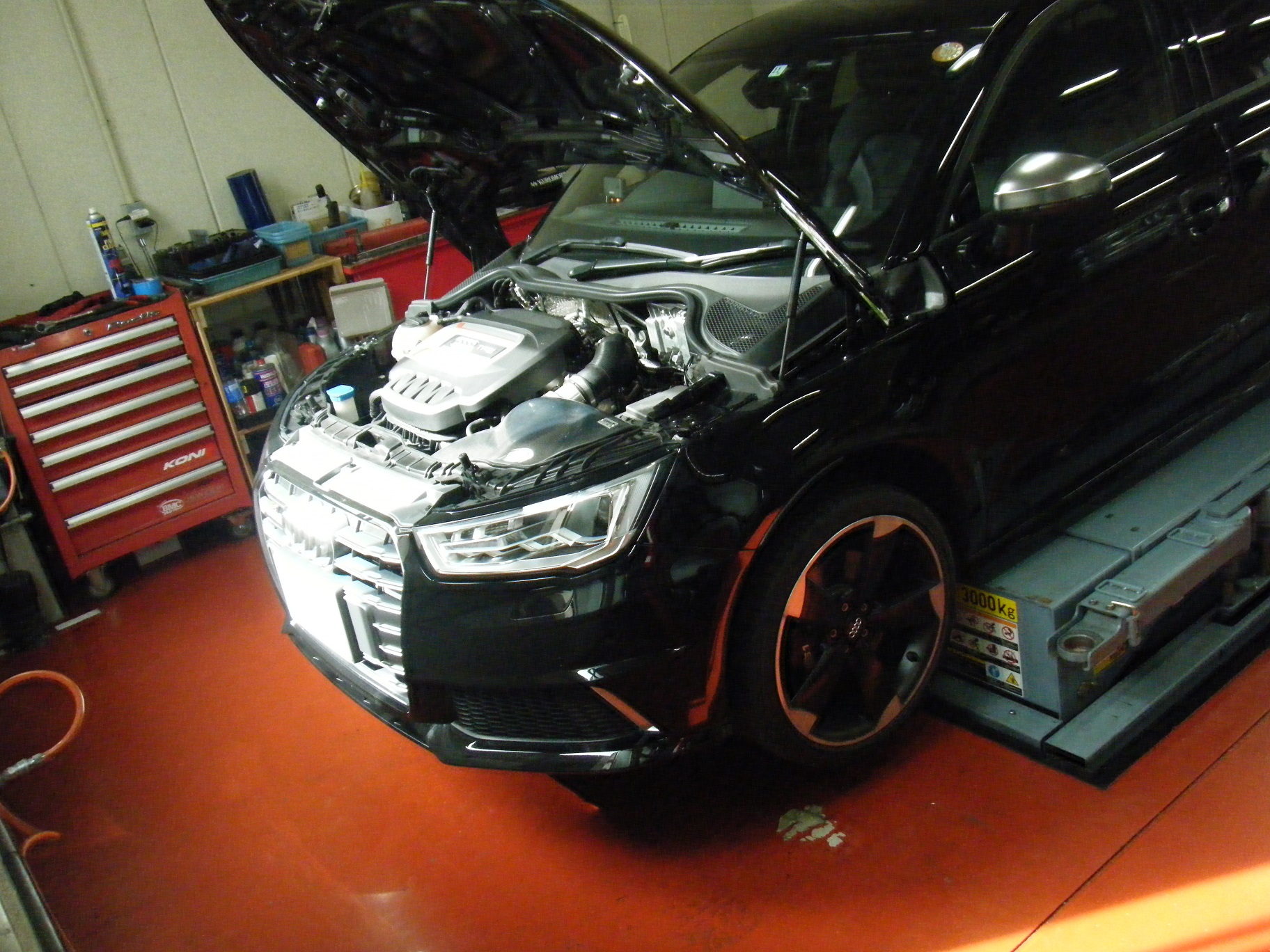 AUDI S1（8X） 車検整備、メンテナンス作業 | 広島の自動車整備・タイヤ交換・タイヤ預かりは「S.A」