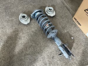 スズキ ワゴンｒ 車検整備点検部品交換 ヘッドライト磨き 広島の自動車整備 タイヤ交換 タイヤ預かりは S A