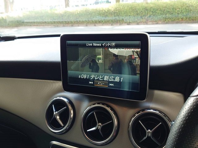 メルセデスベンツ　ＧＬＡ（Ｘ１５６）　車検点検整備作業＆ＴＶキャンセラー取付