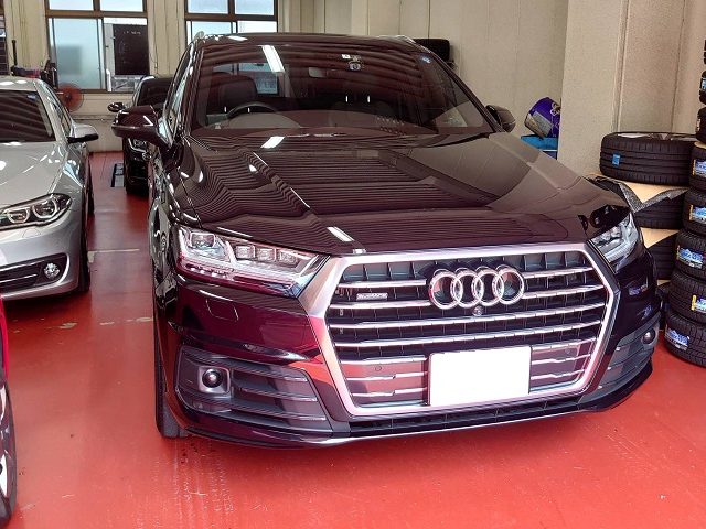 ＡＵＤＩ　Ｑ５（４Ｍ）アンダーコート＆室内外装清掃作業