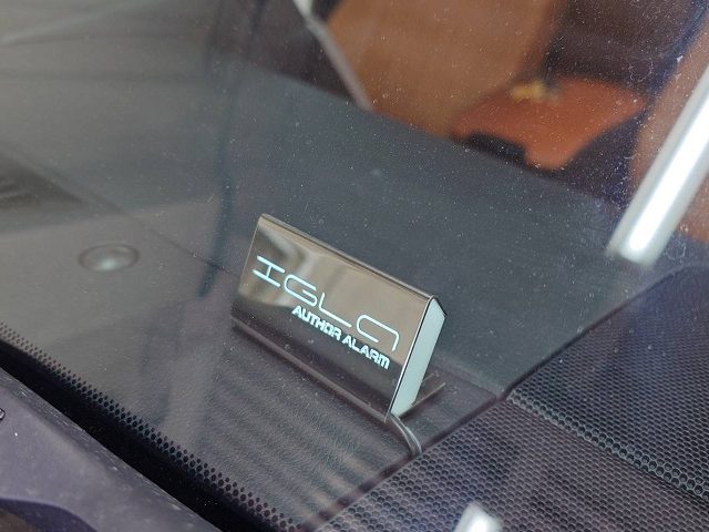 トヨタ　ランドクルーザー　プラド　ＡＵＴＨＯＲ　ＡＬＡＲＭ製　ＩＧＬＡ2+＆ステンレススキャナー取付作業