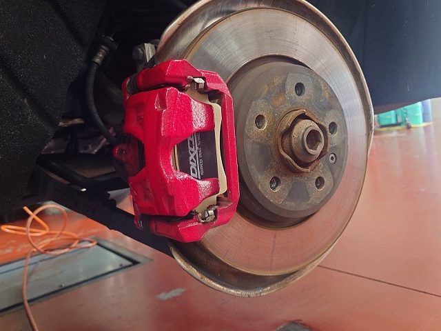 ＡＵＤＩ　Ａ５（Ｆ５）ＳＢ　低ダストパット交換作業