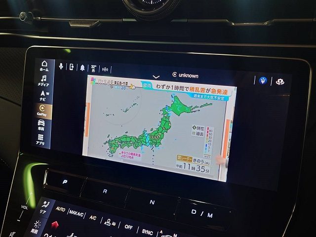 マセラティ　グレカーレ　ＨＤＭＩインプットアダプター＆地デジチューナー＆ドラレコ取付