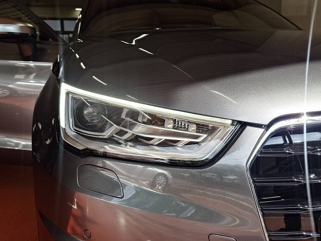 ＡＵＤＩ　Ｓ１（８Ｘ）コーディング作業