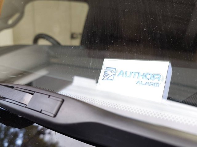 レクサス　ＧＸ５５０　ＡＵＴＨＯＲ　ＡＬＡＲＭ製セキュリティ取付作業