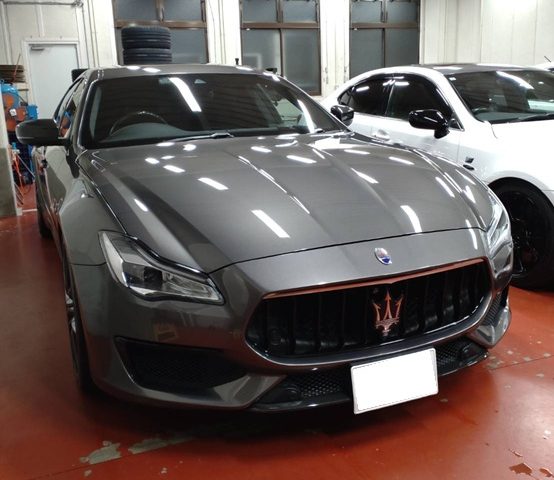 車検整備メンテナンス作業（マセラティ､メルセデスベンツ、レクサス）