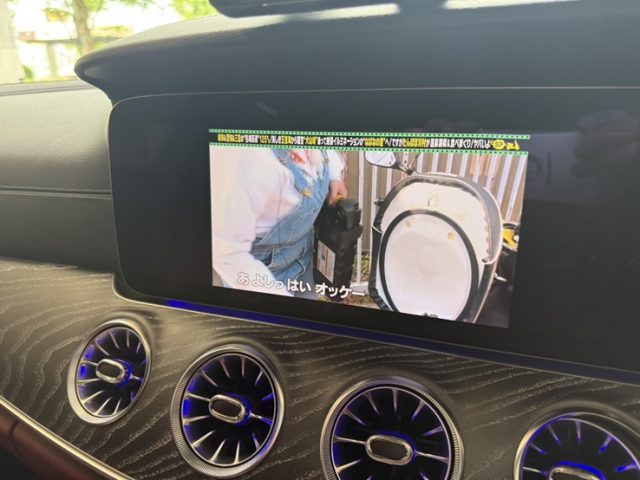 メルセデスベンツ　ＣＬＳ２２０ｄ（Ｃ２５７）　ＴＶキャンセラー取付作業