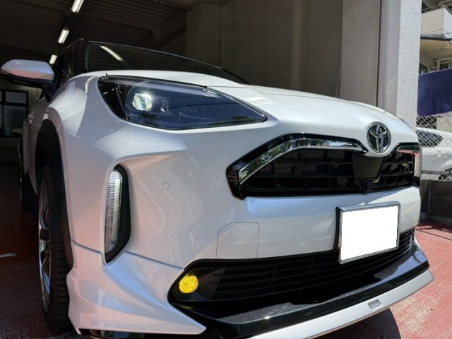 トヨタ　ヤリスクロス　デイライトポジションＫＩＴ取付作業