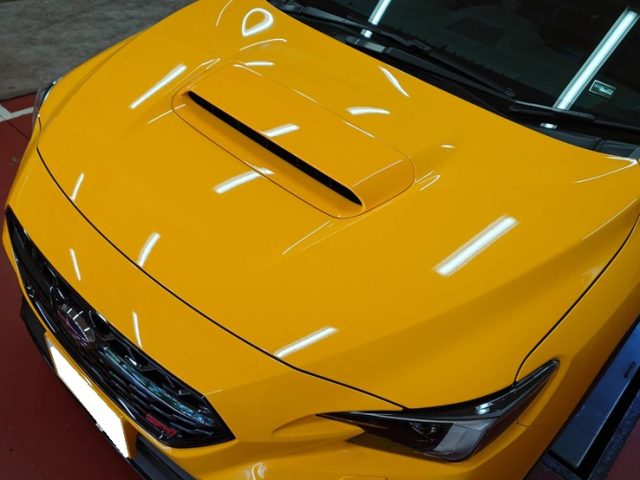 スバル　ＷＲＸ　ボディセラミックコーティング施工作業